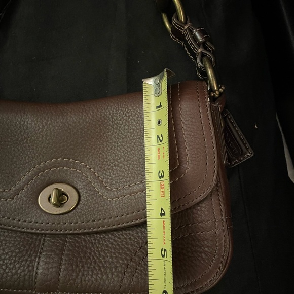 New! 2007 Coach Chelsea (10951),  brown leather, shoulder bag. - Picture 6 of 8